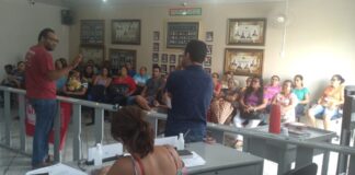 Pedrinhas em processo de negociação para atualizar piso do magistério