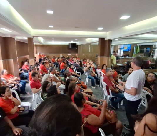 Socorro: luta de professores vence tentativa do prefeito de destruir a carreira do magistério